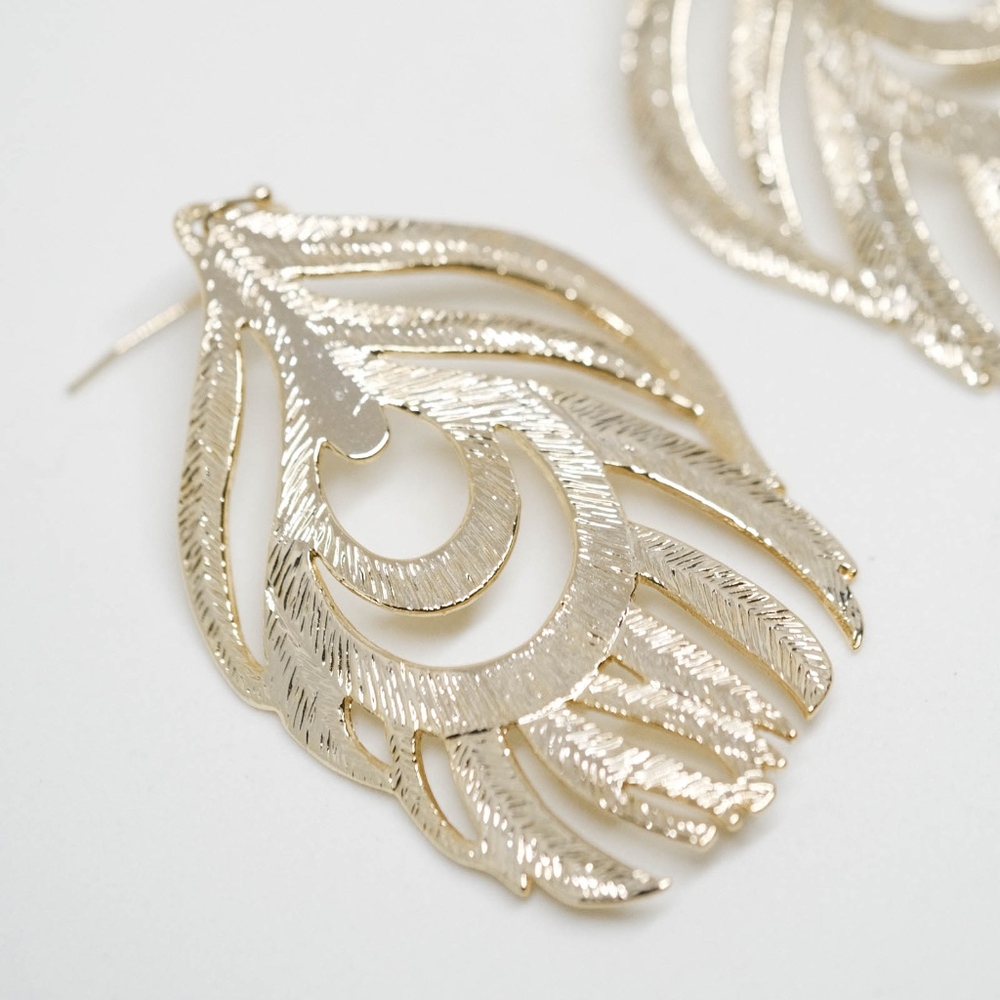 Kendra Scott Gold Feather Earrings